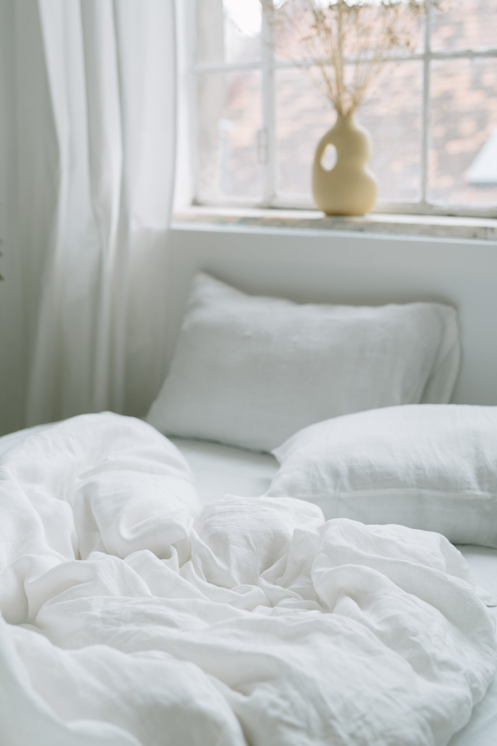 Sæt Gentle White pudebetræk 60x60 og pudebetræk 200x220