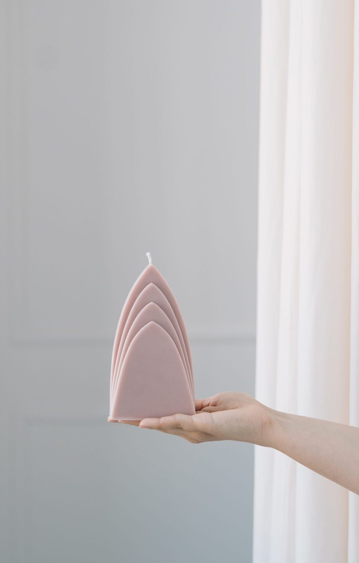 Håndlavet stearinlys af naturvoks Pink Chapel